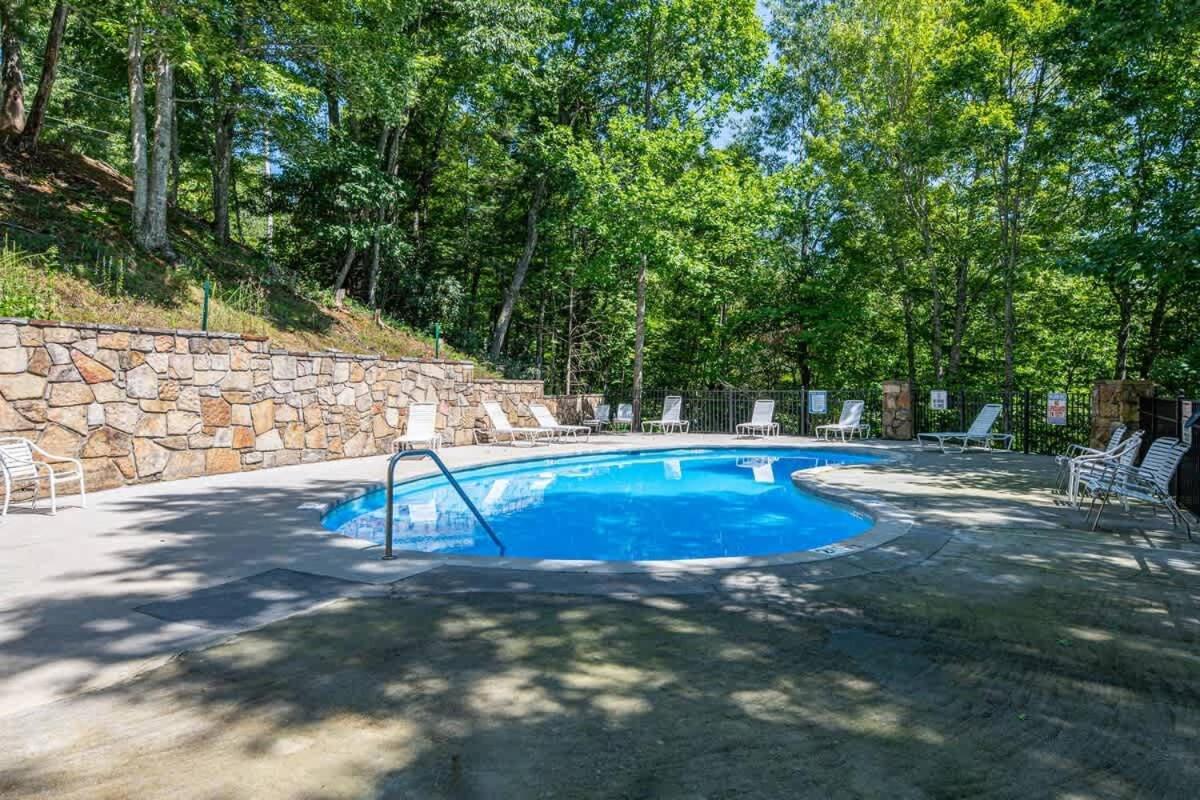Hidden Mountain Gem Villa Gatlinburg Exteriör bild